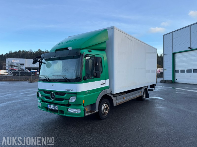 2011 Mercedes-Benz ATECO 818 L - Skapbil med løftelem - Kasti veoauto: pilt 1 2011 Mercedes-Benz ATECO 818 L - Skapbil med løftelem - Kasti veoauto: pilt 1
