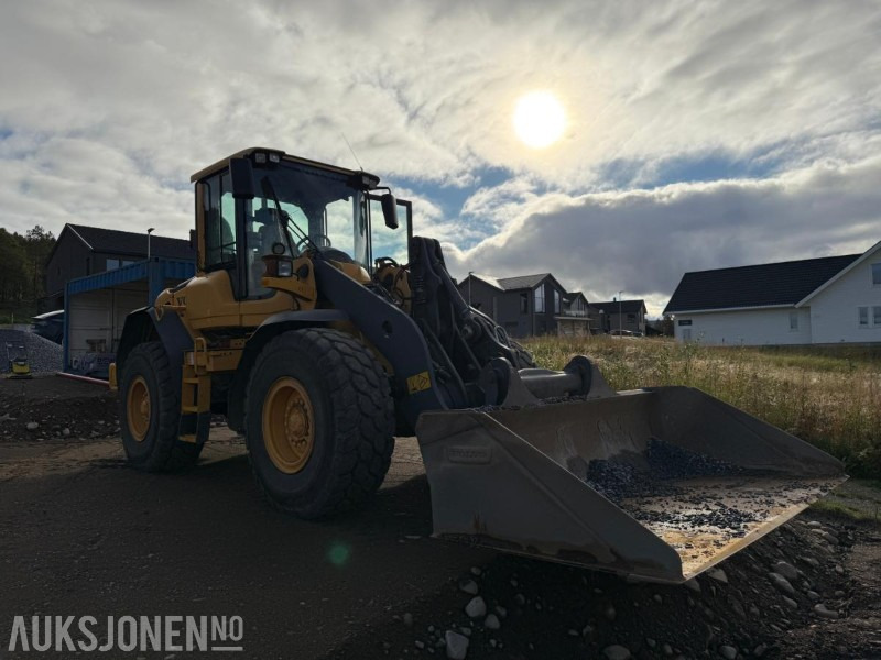 2011 Volvo L70F - Sentralsmøring - Spakestyring - 8830 timer - 13 700kg - Rataslaadur: pilt 3 2011 Volvo L70F - Sentralsmøring - Spakestyring - 8830 timer - 13 700kg - Rataslaadur: pilt 3