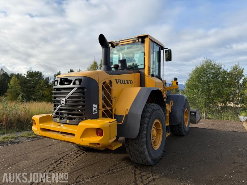 2011 Volvo L70F - Sentralsmøring - Spakestyring - 8830 timer - 13 700kg - Rataslaadur: pilt 5 2011 Volvo L70F - Sentralsmøring - Spakestyring - 8830 timer - 13 700kg - Rataslaadur: pilt 5