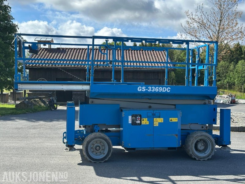 2013 Genie GS-3369DC - Terrenggående sakselift - Platvorm: pilt 2 2013 Genie GS-3369DC - Terrenggående sakselift - Platvorm: pilt 2