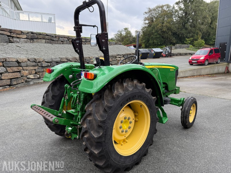 2013 John Deere 5055E 40 km TRAKTOR - Traktor: pilt 5 2013 John Deere 5055E 40 km TRAKTOR - Traktor: pilt 5