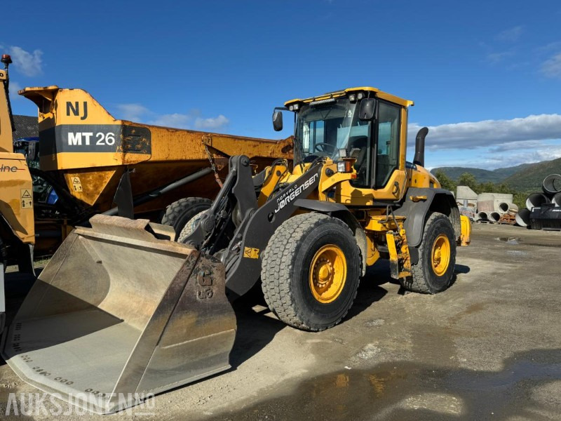 2013 Volvo L70G - Skuff - Kamera - Joystick - 8076T - Rataslaadur: pilt 1 2013 Volvo L70G - Skuff - Kamera - Joystick - 8076T - Rataslaadur: pilt 1