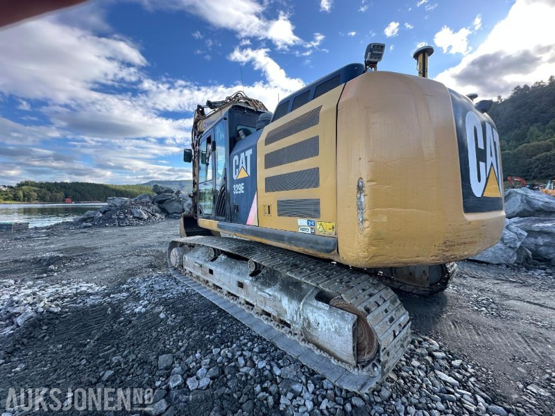 2014 Cat 329 EL Gravemaskin - 13640 Timer - Bunkringspumpe - Kamera - Ekskavaator: pilt 3 2014 Cat 329 EL Gravemaskin - 13640 Timer - Bunkringspumpe - Kamera - Ekskavaator: pilt 3