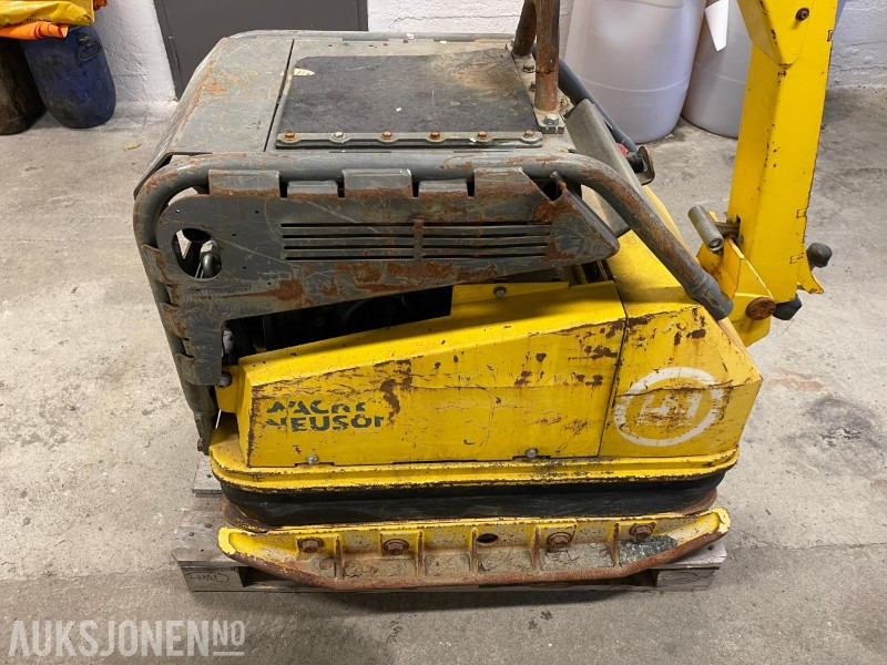 2014 Wacker Neuson DPU 100-70 Vibroplate, 768 kg - Rullija: pilt 4 2014 Wacker Neuson DPU 100-70 Vibroplate, 768 kg - Rullija: pilt 4