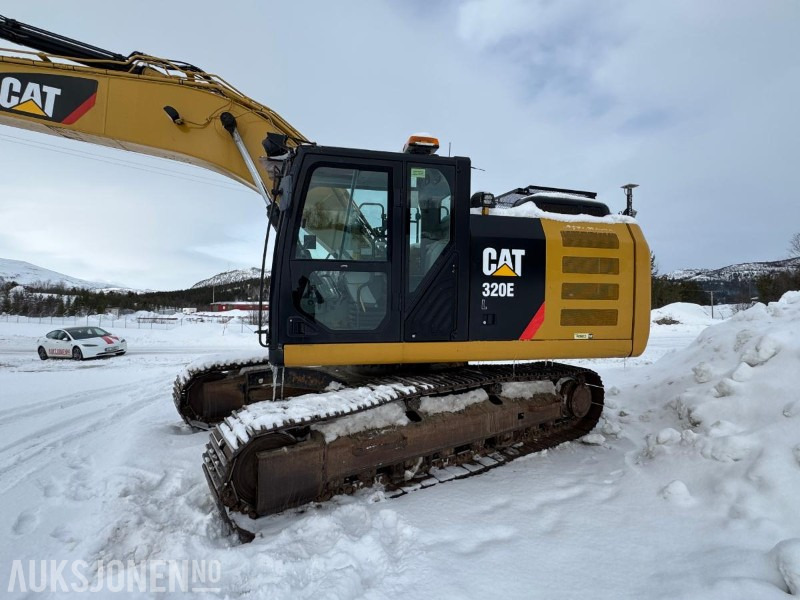 2015 Cat 320EL - Tiltrotator - Skuff - GPS - 5593T - Ekskavaator: pilt 3 2015 Cat 320EL - Tiltrotator - Skuff - GPS - 5593T - Ekskavaator: pilt 3