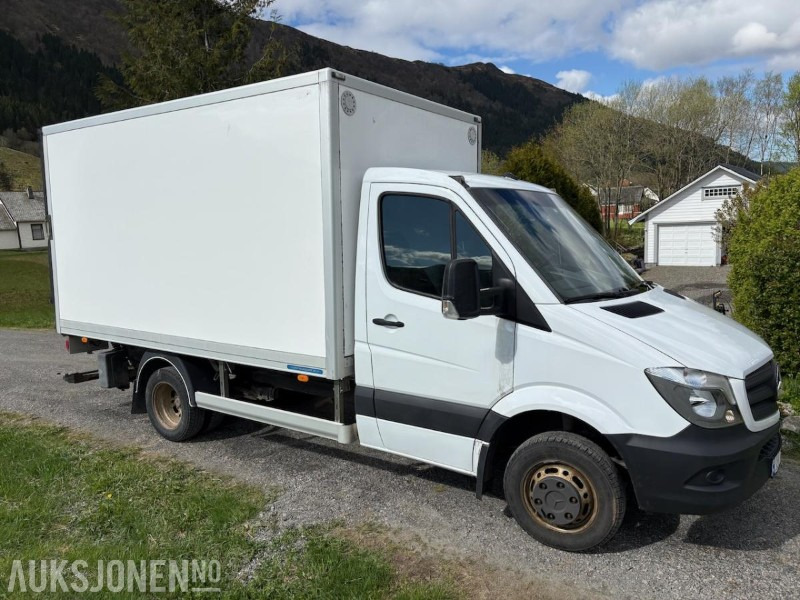 2015 Mercedes-Benz Sprinter ADR-godkjent Løftelem Hengerfeste - Kasti veoauto: pilt 2 2015 Mercedes-Benz Sprinter ADR-godkjent Løftelem Hengerfeste - Kasti veoauto: pilt 2