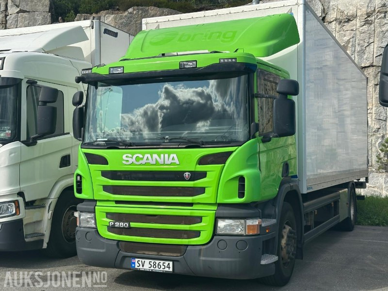 2015 Scania P-serie 280 4*2 - skapbil med løftelem og ryggekamera - Kasti veoauto: pilt 1 2015 Scania P-serie 280 4*2 - skapbil med løftelem og ryggekamera - Kasti veoauto: pilt 1