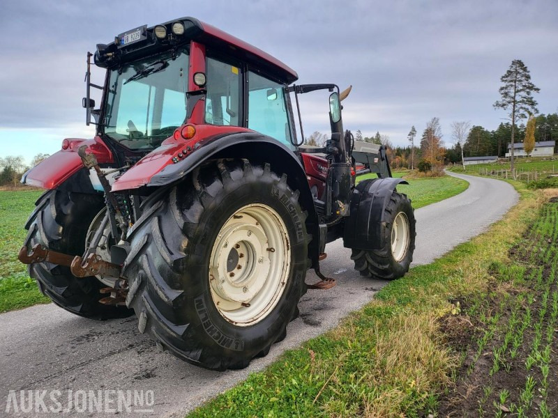 2015 Valtra N163 - Traktor med frontlaster - Traktor: pilt 4 2015 Valtra N163 - Traktor med frontlaster - Traktor: pilt 4