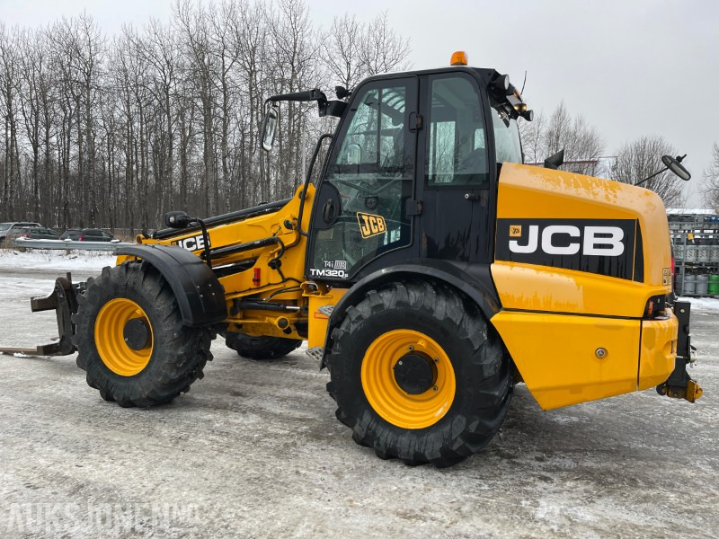 2016 JCB TM 320S 4WD hjullaster med teleskop, to skuffer, pallegafler, og kun 1732 timer - Rataslaadur: pilt 4 2016 JCB TM 320S 4WD hjullaster med teleskop, to skuffer, pallegafler, og kun 1732 timer - Rataslaadur: pilt 4