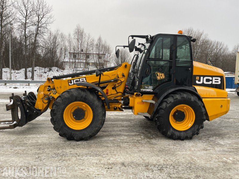 2016 JCB TM 320S 4WD hjullaster med teleskop, to skuffer, pallegafler, og kun 1732 timer - Rataslaadur: pilt 3 2016 JCB TM 320S 4WD hjullaster med teleskop, to skuffer, pallegafler, og kun 1732 timer - Rataslaadur: pilt 3