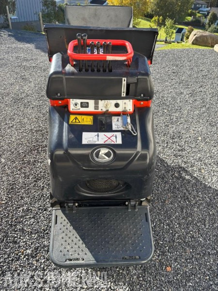 2016 Kubota KC70 VSL-4 - Selvlastende minidumper - Kallur: pilt 5 2016 Kubota KC70 VSL-4 - Selvlastende minidumper - Kallur: pilt 5