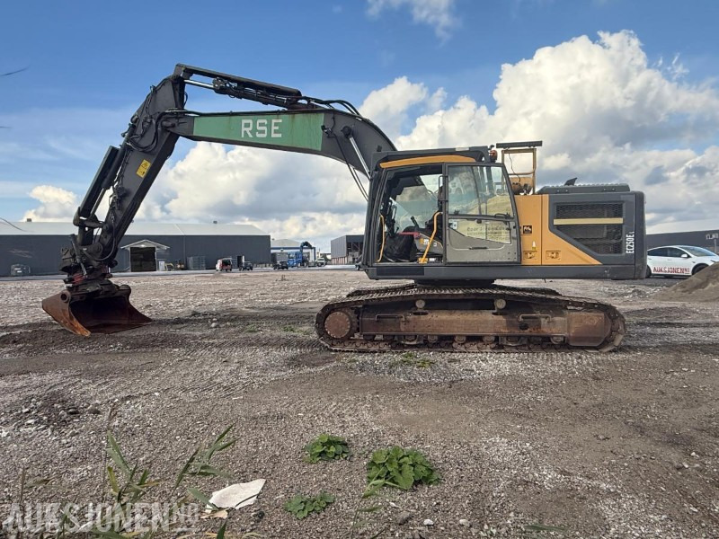 2016 VOLVO EC250EL FULLT UTRUSTET RIVNINGSMASKIN - ROTOTILT - SENTRALSMØRING - 6029 TIMER. - Ekskavaator: pilt 3 2016 VOLVO EC250EL FULLT UTRUSTET RIVNINGSMASKIN - ROTOTILT - SENTRALSMØRING - 6029 TIMER. - Ekskavaator: pilt 3