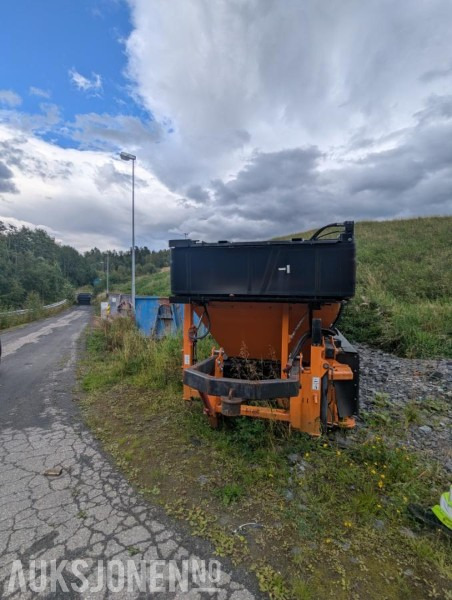 2017 Doppstadt HS-401 Selector Sikt - Kun 80 timer - Hydraulisk drift og magnetbånd - Sõeluja: pilt 5 2017 Doppstadt HS-401 Selector Sikt - Kun 80 timer - Hydraulisk drift og magnetbånd - Sõeluja: pilt 5