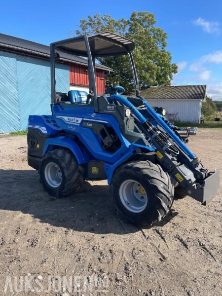 2017 Multione 7.3S minilaster - 4WD. - Kompaktlaadur: pilt 2 2017 Multione 7.3S minilaster - 4WD. - Kompaktlaadur: pilt 2