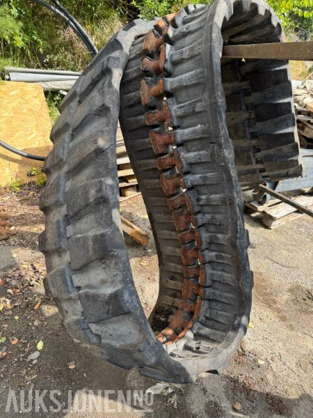 2020 1 stk - Belte fra hitachi zx 8 tonner - ingen minstepris - Ekskavaator: pilt 2 2020 1 stk - Belte fra hitachi zx 8 tonner - ingen minstepris - Ekskavaator: pilt 2