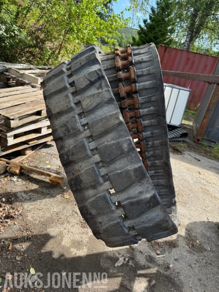 2020 1 stk - Belte fra hitachi zx 8 tonner - ingen minstepris - Ekskavaator: pilt 1 2020 1 stk - Belte fra hitachi zx 8 tonner - ingen minstepris - Ekskavaator: pilt 1