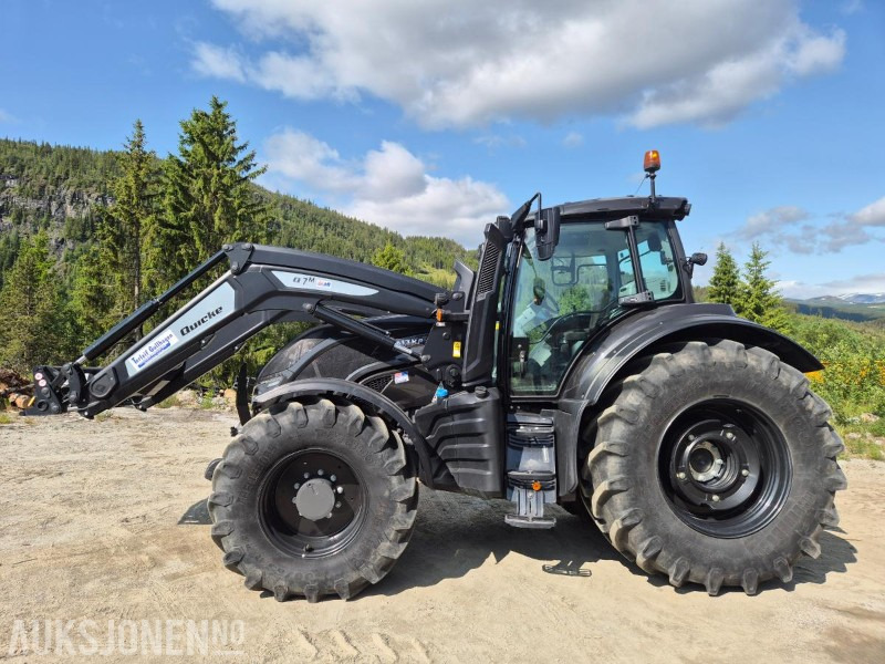 2021 Valtra T 234 VERSU med laster og front hydraulikk / PTO - Traktor: pilt 2 2021 Valtra T 234 VERSU med laster og front hydraulikk / PTO - Traktor: pilt 2
