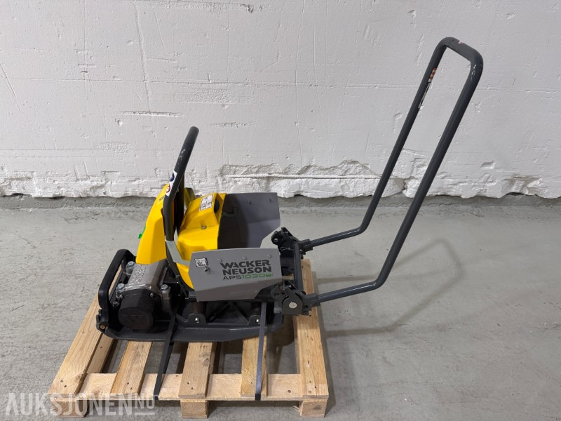 2022 Wacker Neuson APS1030e - 50 KG EL VIBROPLATE /m Batteri og lader - Rullija: pilt 3 2022 Wacker Neuson APS1030e - 50 KG EL VIBROPLATE /m Batteri og lader - Rullija: pilt 3