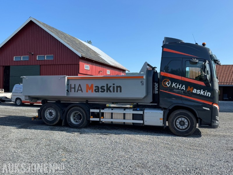 2023 Volvo FH - Krokbil med Dumperkasse og Maskinflak - Konkstõstukiga veoauto: pilt 4 2023 Volvo FH - Krokbil med Dumperkasse og Maskinflak - Konkstõstukiga veoauto: pilt 4