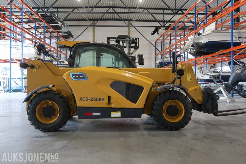 2023 XCMG XC6-2506E Elektrisk teleskoptruck - Skuff - Gafler - Lader, Kun 8 Timer - Teleskooplaadur: pilt 5 2023 XCMG XC6-2506E Elektrisk teleskoptruck - Skuff - Gafler - Lader, Kun 8 Timer - Teleskooplaadur: pilt 5