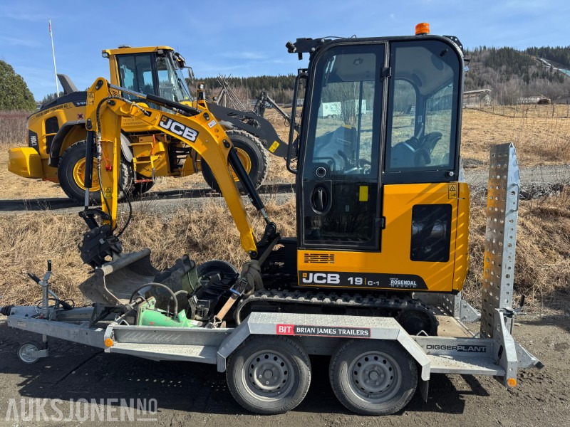 2024 JCB 19 C-1 MINIGRAVER, 3 SKUFFER, PIGGHAMMER, MASKINHENGER, KUN 200 TIMER, UTVIDET GARANTI - Miniekskavaator: pilt 3 2024 JCB 19 C-1 MINIGRAVER, 3 SKUFFER, PIGGHAMMER, MASKINHENGER, KUN 200 TIMER, UTVIDET GARANTI - Miniekskavaator: pilt 3