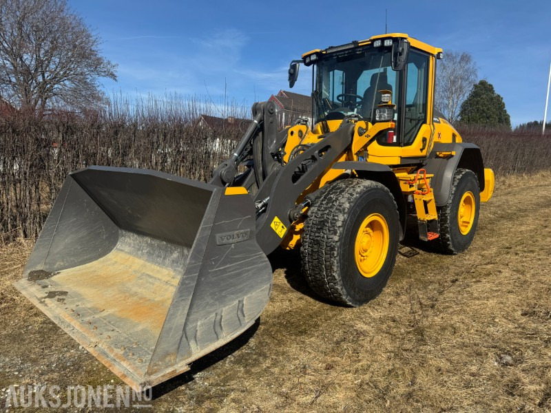 2024 Volvo L70H2 HJULLASTER MED SKUFFE, SETRALSMØRING, VEKT +++KUN 400 TIMER - Rataslaadur: pilt 2 2024 Volvo L70H2 HJULLASTER MED SKUFFE, SETRALSMØRING, VEKT +++KUN 400 TIMER - Rataslaadur: pilt 2