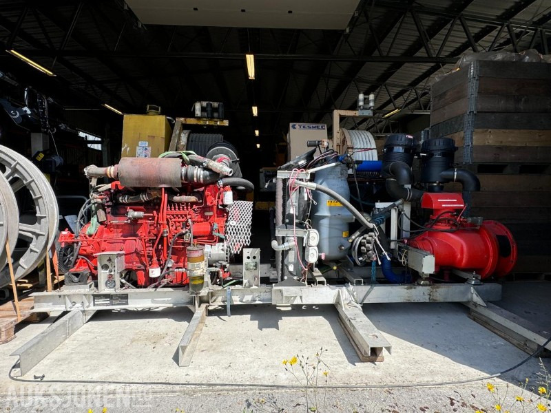 Adolf skruekompressor med Scania DS 11 05 - A11 industri motor og Atlas Copco trykktank - Ehitusseade: pilt 1 Adolf skruekompressor med Scania DS 11 05 - A11 industri motor og Atlas Copco trykktank - Ehitusseade: pilt 1