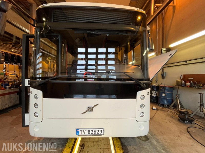2012 Volvo B9R Contrast buss repobjekt, 452000km - Buss: pilt 1 2012 Volvo B9R Contrast buss repobjekt, 452000km - Buss: pilt 1