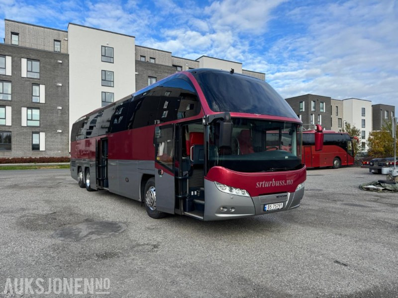 2013 MAN NEOPLAN Cityliner EEV - 53 seter - 615222km -turbuss - Buss: pilt 2 2013 MAN NEOPLAN Cityliner EEV - 53 seter - 615222km -turbuss - Buss: pilt 2