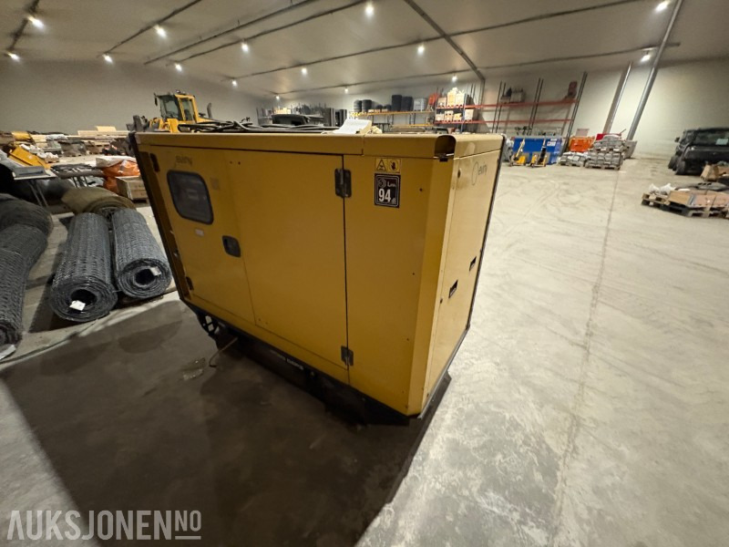 Cat Olympian GEP30 generator, 30 kva - Ehitusseade: pilt 3 Cat Olympian GEP30 generator, 30 kva - Ehitusseade: pilt 3