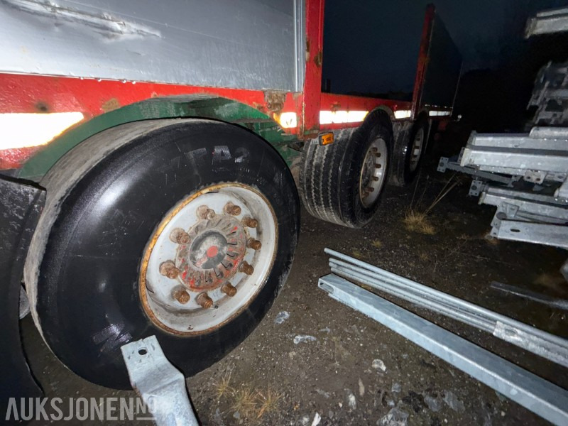 2005 Istrail Trippelkjerre - Planhenger med karmer - Haagis: pilt 5 2005 Istrail Trippelkjerre - Planhenger med karmer - Haagis: pilt 5