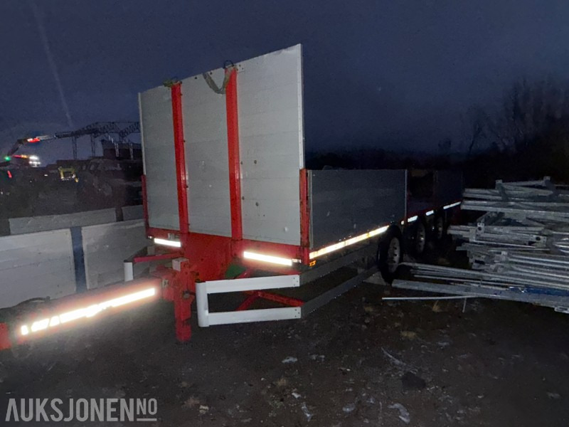 2005 Istrail Trippelkjerre - Planhenger med karmer - Haagis: pilt 2 2005 Istrail Trippelkjerre - Planhenger med karmer - Haagis: pilt 2