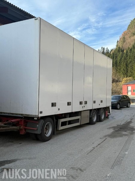 2007 Bussbygg Trailerbygg - Total vekt 28 T - Haagis: pilt 4 2007 Bussbygg Trailerbygg - Total vekt 28 T - Haagis: pilt 4