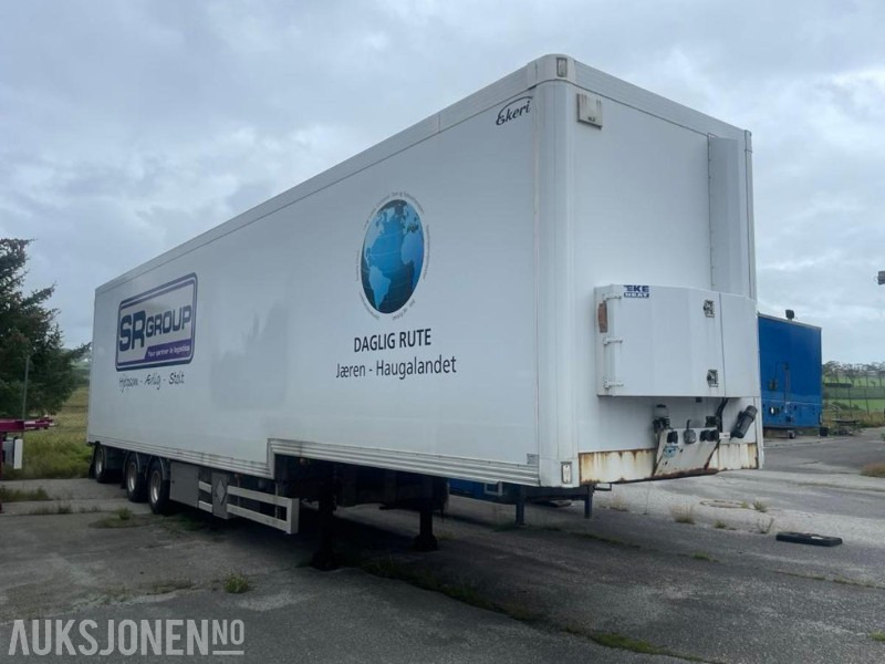 2007 Ekeri L3 Skaphenger med full sideåpning - 3-akslet - Tillatt totalvekt: 45000 kg. - Haagis: pilt 1 2007 Ekeri L3 Skaphenger med full sideåpning - 3-akslet - Tillatt totalvekt: 45000 kg. - Haagis: pilt 1