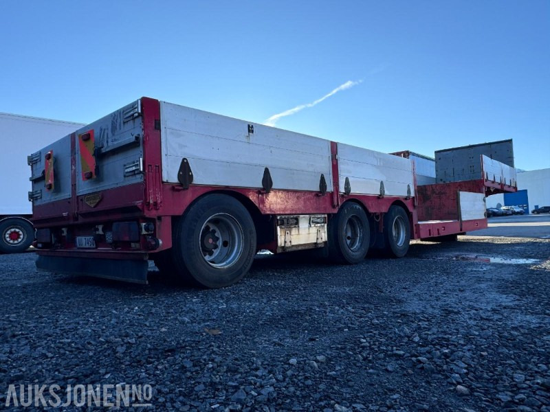 2008 Broshuis 3AUD44 Brønntralle - Uttrekk - Tvangsstyring - Metallisert kantramme - EU godkjent - Haagis: pilt 4 2008 Broshuis 3AUD44 Brønntralle - Uttrekk - Tvangsstyring - Metallisert kantramme - EU godkjent - Haagis: pilt 4