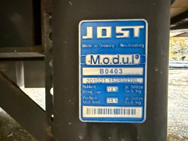 Haagis Bussbygg Frysesemi m/ Thermo King kjøleaggregat og Zepro bakløfter: pilt 6 Haagis Bussbygg Frysesemi m/ Thermo King kjøleaggregat og Zepro bakløfter: pilt 6