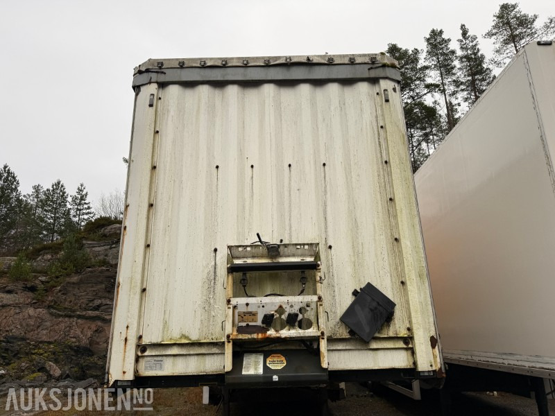 Krone Profi Liner Nordic SD kapellsemi – hevbart tak – medbringertruck-feste – åpning begge sider - Haagis: pilt 2 Krone Profi Liner Nordic SD kapellsemi – hevbart tak – medbringertruck-feste – åpning begge sider - Haagis: pilt 2