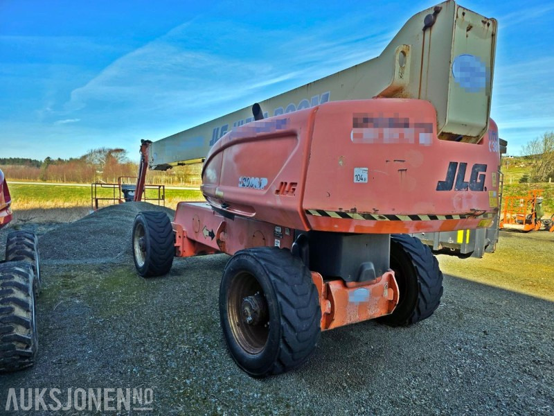 JLG 1200 SJP 6.500 arbeidstimer 45 meter arbeidshøyde! 1 Eiers bomlift, 2007 modell - Platvorm: pilt 3 JLG 1200 SJP 6.500 arbeidstimer 45 meter arbeidshøyde! 1 Eiers bomlift, 2007 modell - Platvorm: pilt 3
