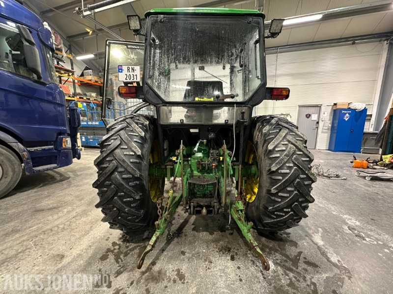 John Deere 1950 – 1988-modell – 46 hk – Starter og går – 4x4 – Med styringsdeler og kjettinger - Traktor: pilt 5 John Deere 1950 – 1988-modell – 46 hk – Starter og går – 4x4 – Med styringsdeler og kjettinger - Traktor: pilt 5