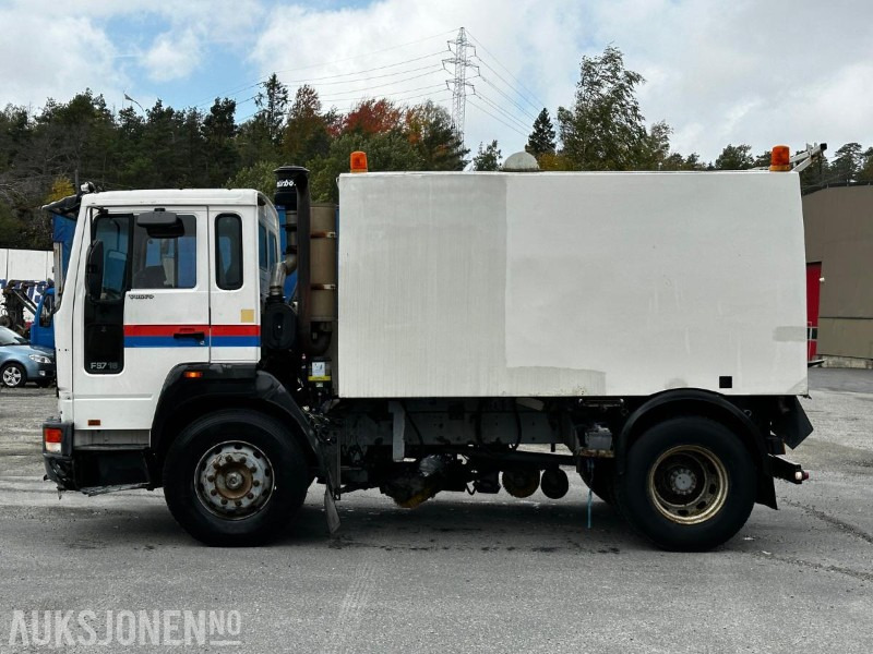 1995 Volvo FS 718 4x2 Sopebil/Feiebil - Kommunaal-/ Erisõiduk: pilt 4 1995 Volvo FS 718 4x2 Sopebil/Feiebil - Kommunaal-/ Erisõiduk: pilt 4