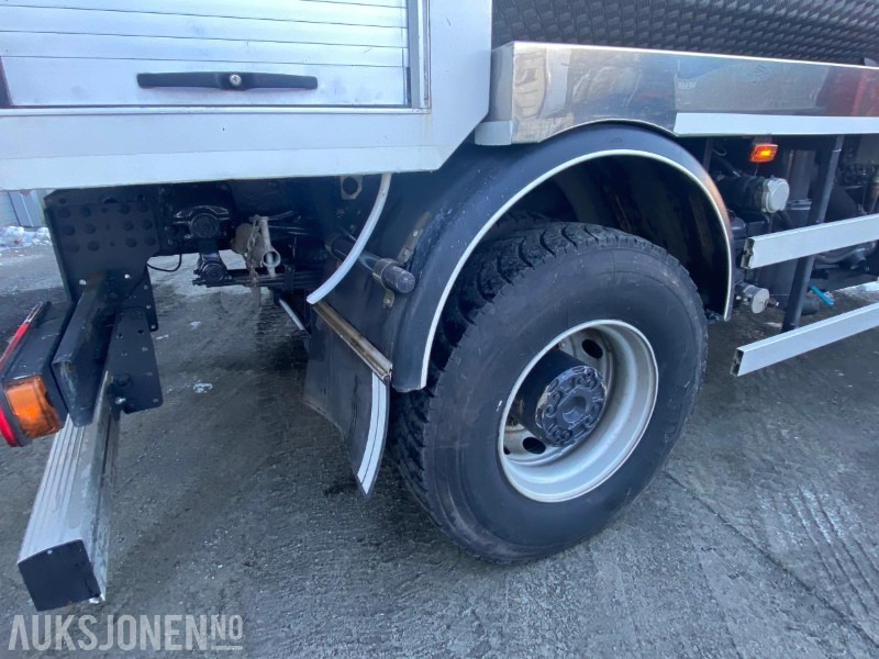 2000 Scania P-serie - Spylebil - Nyrestaurert - 4x4 - Kommunaal-/ Erisõiduk: pilt 5 2000 Scania P-serie - Spylebil - Nyrestaurert - 4x4 - Kommunaal-/ Erisõiduk: pilt 5