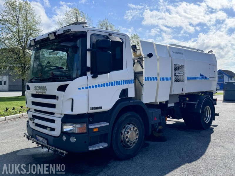 2006 Scania P340 DB - 4X2 - HNA Feiebil - Gått kun 99.688 km - Kommunaal-/ Erisõiduk: pilt 1 2006 Scania P340 DB - 4X2 - HNA Feiebil - Gått kun 99.688 km - Kommunaal-/ Erisõiduk: pilt 1