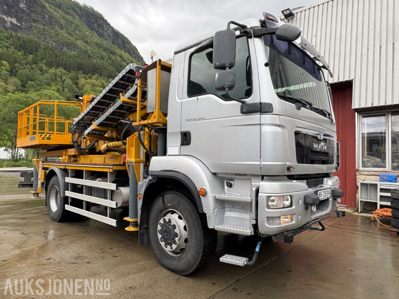 2014 MAN TGM 18.340 Normet Esslift 810 liftbil - 15 888 km - Kommunaal-/ Erisõiduk: pilt 2 2014 MAN TGM 18.340 Normet Esslift 810 liftbil - 15 888 km - Kommunaal-/ Erisõiduk: pilt 2