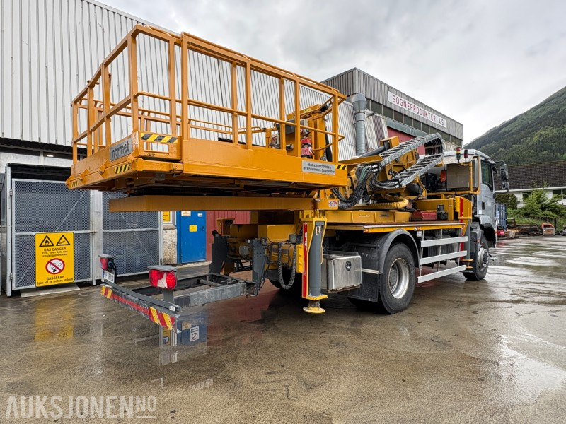 2014 MAN TGM 18.340 Normet Esslift 810 liftbil - 15 888 km - Kommunaal-/ Erisõiduk: pilt 3 2014 MAN TGM 18.340 Normet Esslift 810 liftbil - 15 888 km - Kommunaal-/ Erisõiduk: pilt 3