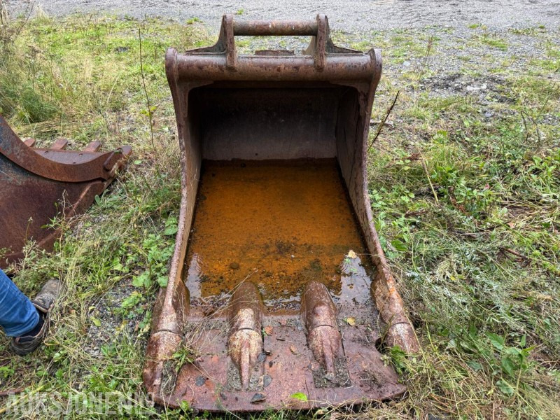 1900 Hardox skuffe m/S 60 feste 90cm bredde - Lisaseade - Ehitusmasinad: pilt 2 1900 Hardox skuffe m/S 60 feste 90cm bredde - Lisaseade - Ehitusmasinad: pilt 2