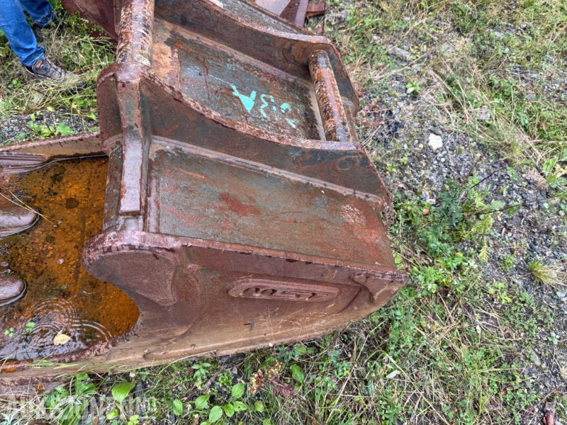 1900 Hardox skuffe m/S 60 feste 90cm bredde - Lisaseade - Ehitusmasinad: pilt 4 1900 Hardox skuffe m/S 60 feste 90cm bredde - Lisaseade - Ehitusmasinad: pilt 4