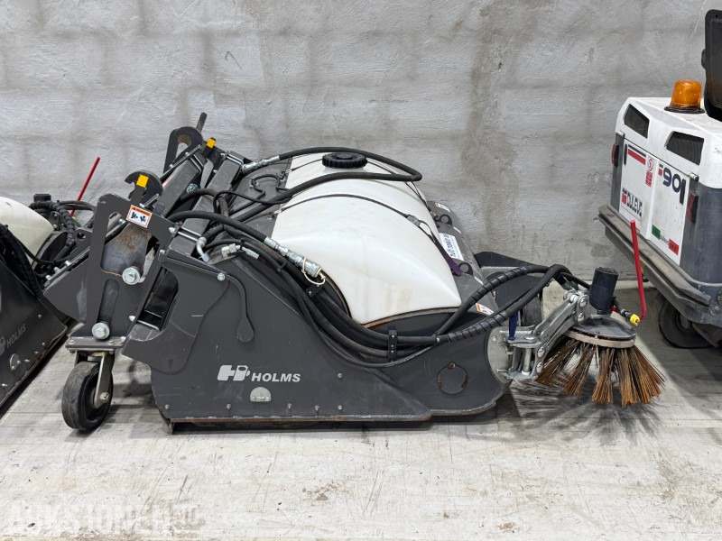 2009 Andre Holms SU-1,5 - 150cm feiemaskin / kost med trimafeste og sidebørste, lite brukt! - Lisaseade - Ehitusmasinad: pilt 2 2009 Andre Holms SU-1,5 - 150cm feiemaskin / kost med trimafeste og sidebørste, lite brukt! - Lisaseade - Ehitusmasinad: pilt 2