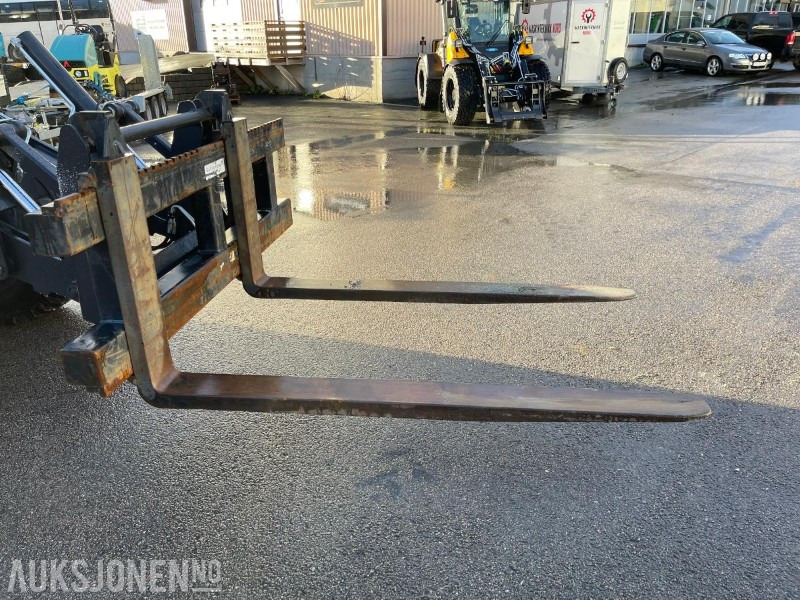 2011 SE Trading pallegaffel 180 cm BM feste - Lisaseade - Ehitusmasinad: pilt 1 2011 SE Trading pallegaffel 180 cm BM feste - Lisaseade - Ehitusmasinad: pilt 1