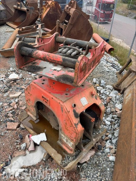 2016 NPK C-8CR Hydraulisk vibroplate / S80 - Lisaseade - Ehitusmasinad: pilt 2 2016 NPK C-8CR Hydraulisk vibroplate / S80 - Lisaseade - Ehitusmasinad: pilt 2