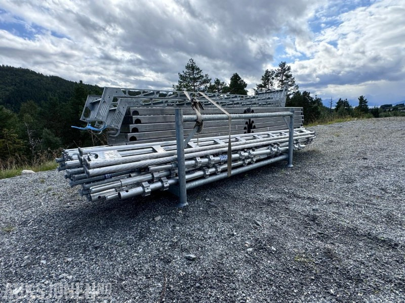 2018 HAKI Universal stillas i aluminium - 3x4 meter - Lisaseade - Ehitusmasinad: pilt 5 2018 HAKI Universal stillas i aluminium - 3x4 meter - Lisaseade - Ehitusmasinad: pilt 5